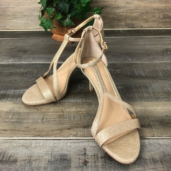 Gianna Bini Shaylinn Sandgold Strappy Glittery Heels Size 9.5 - Picture 2 of 13